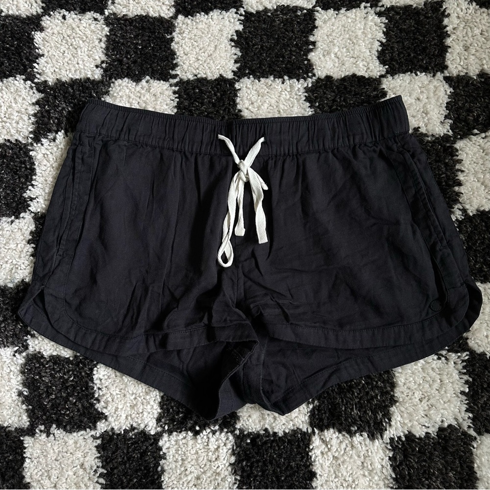 Roxy impossible short